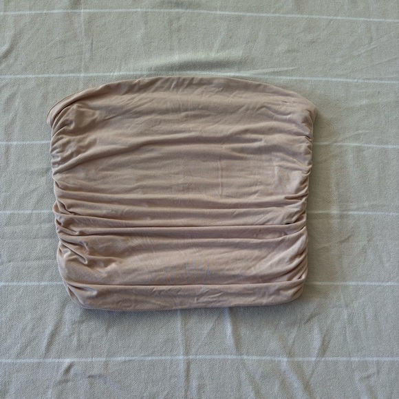 Aritzia Tops - Cream/Tan Ruched Tube Top